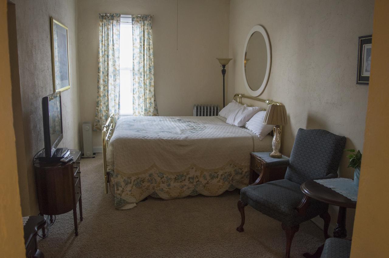 La Plaza Historic Hotel & Restaurant Walsenburg Habitación foto